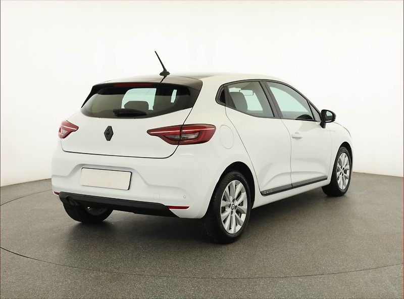 Renault Clio (2022) 1.0 TCe, Kůže, Navi, Tempomat - fotka 5 z 19