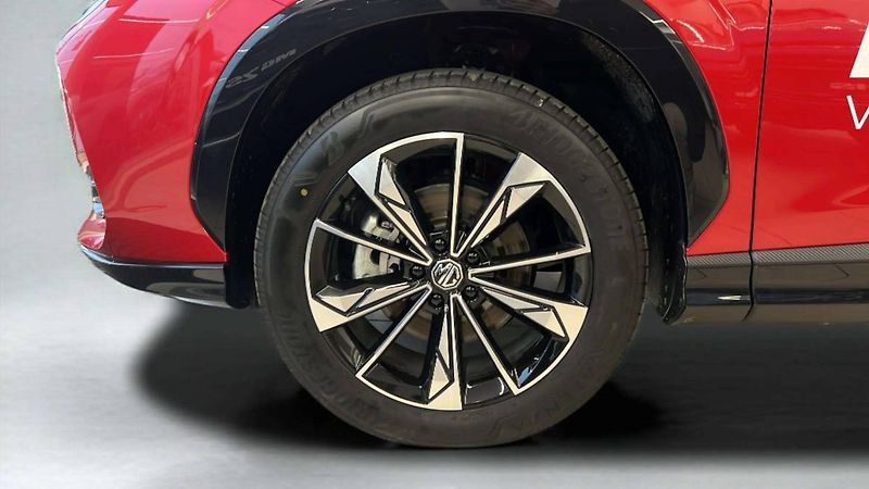 MG HS (2025) EMOTION 1.5T AT7 (125kW/170k) - fotka 25 z 28