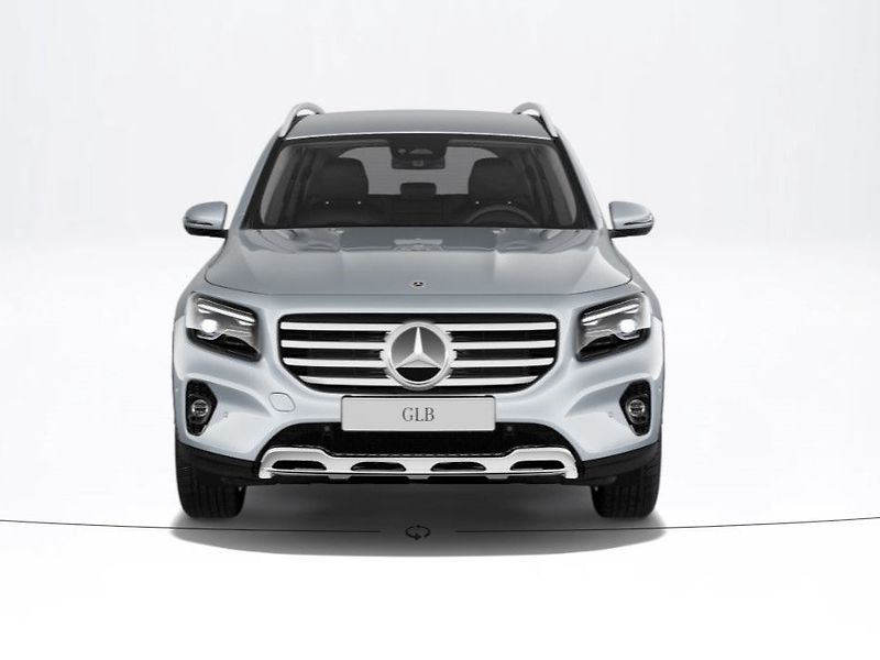 Mercedes-Benz GLB 180 d - fotka 2 z 9
