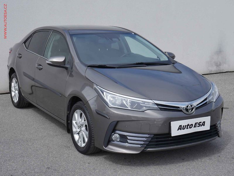 Toyota Corolla (2018) 1.6i, 1.maj,ČR, AC, TZ, park - fotografie inzerátu
