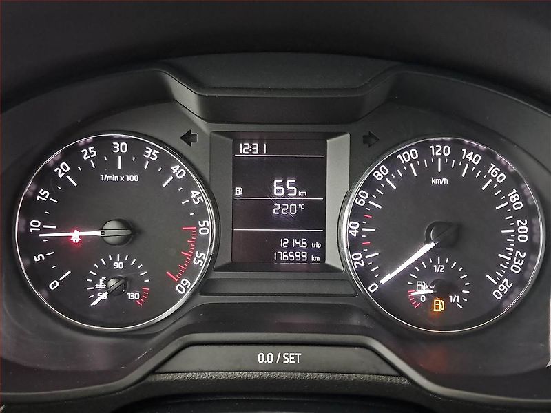 Škoda Octavia (2015) Ambition 1.6 TDI - fotka 11 z 15