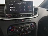 Kia Ceed (2021) GT Line 1.6 CRDi MHEV, Automat - náhled 12