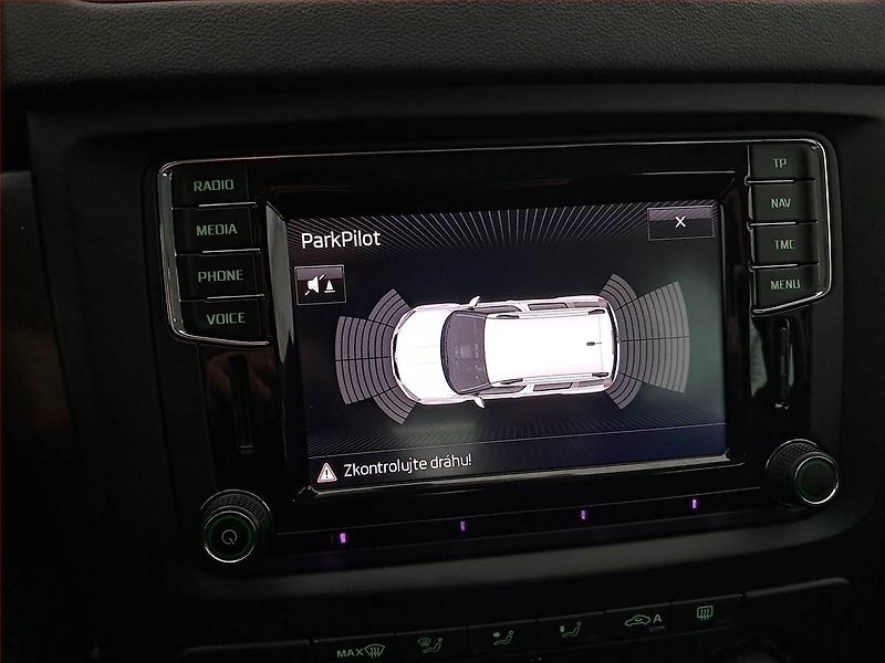 Škoda Yeti (2017) 1.2 TSI, Tempomat - fotka 17 z 19