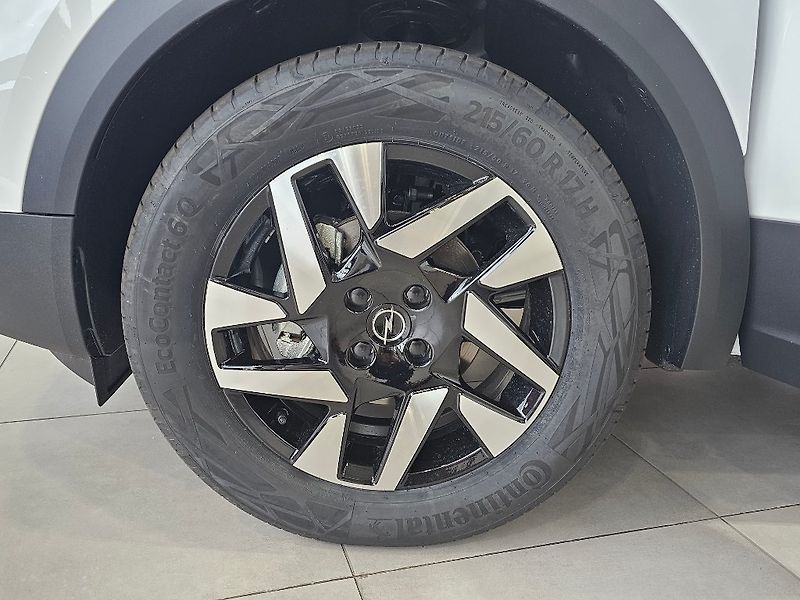 Opel Mokka (2025) Edition 1.2 TURBO 136k MT6 - fotka 8 z 15