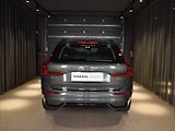 Volvo XC60 2,0 B5 AWD Plus BLIS,Bezklíč - náhled 6