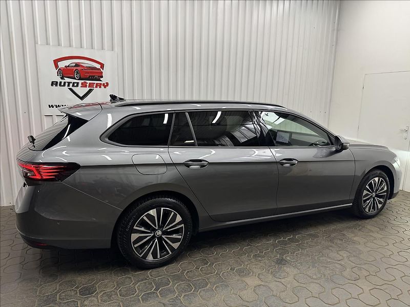 Škoda Superb 1.5TSI MHEV SELECT MATRIX LED - fotka 9 z 45