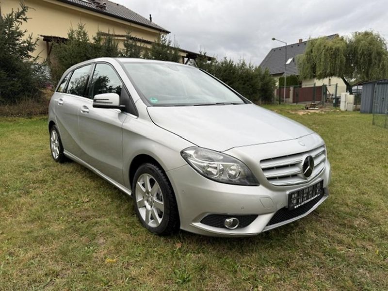 Mercedes-Benz Třídy B B 180 CDi 80kW - fotka 1 z 32
