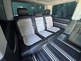 Volkswagen Multivan (2017) 2.0TDi DSG Highline RZV - náhled 20