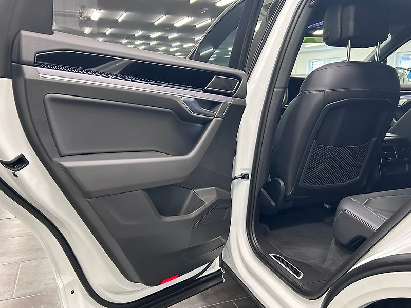 Volkswagen Touareg (2023) TDI 210kW facelift 2024 |Záruk - fotka 28 z 80