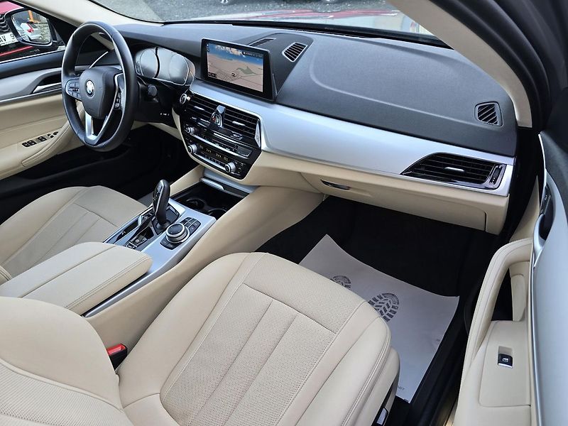 BMW Řada 5 110kW LED+NAVI+KŮŽE - DPH - fotka 12 z 58