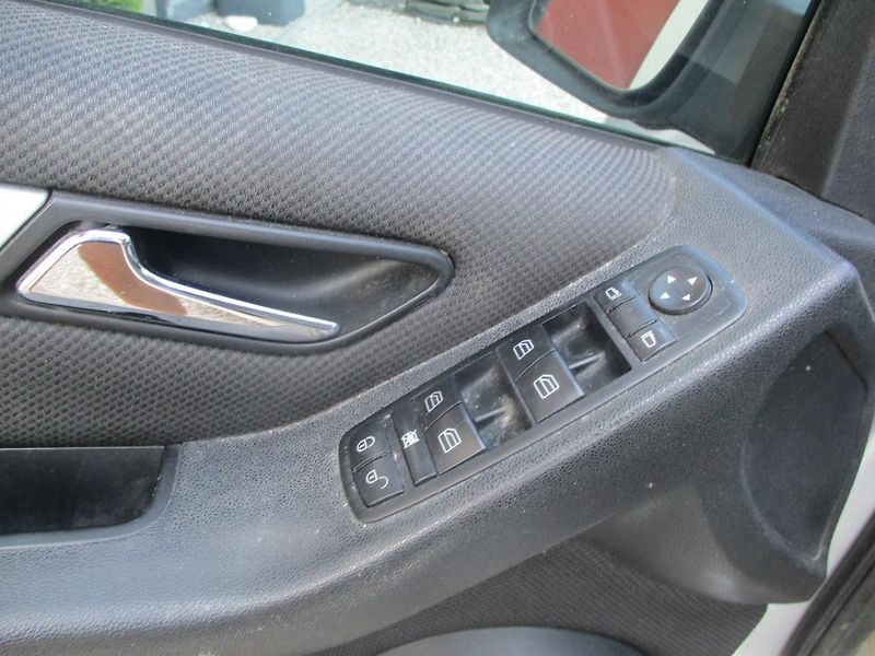 Mercedes-Benz Třídy B 170 CNG - fotka 9 z 35