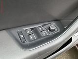Volkswagen Passat (2015) 2.0 TDi, ČR, Highline, LED - náhled 13