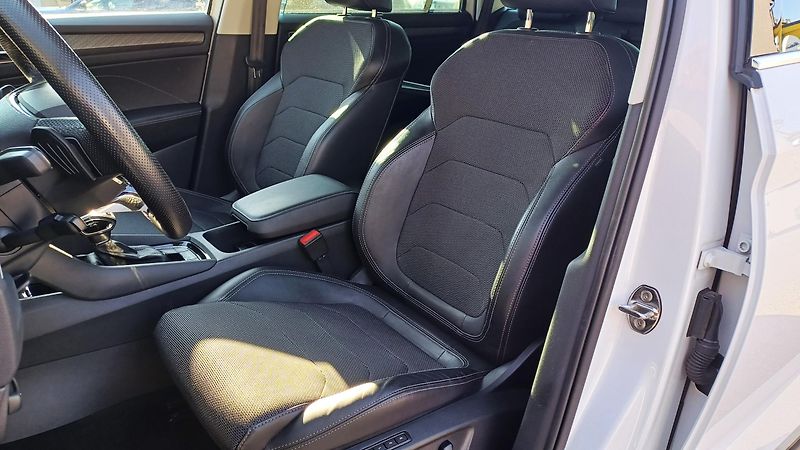 Škoda Kodiaq 2.0 TSI 140kW 4x4 7 míst - ČR - fotka 17 z 26