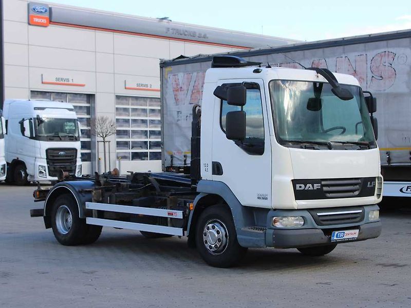 DAF LF 45.160, EURO 4, HÁKOVÝ NOSIČ K - fotka 2 z 17