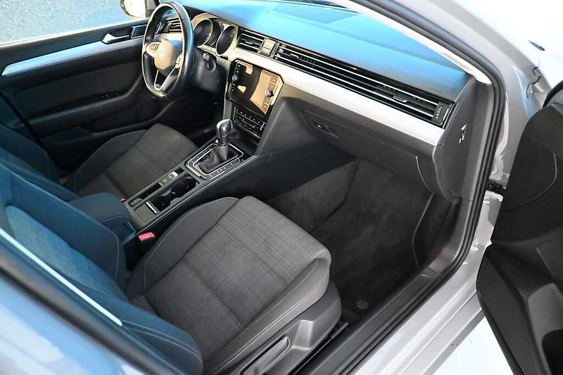 Ford S-MAX (2022) 2.0 TITANIUM Kamera Tažné 8 Ko - fotka 10 z 32