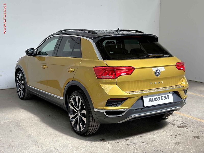 Volkswagen T-Roc (2019) 1.6 TDi, Comfortline, +ALU - fotka 6 z 17