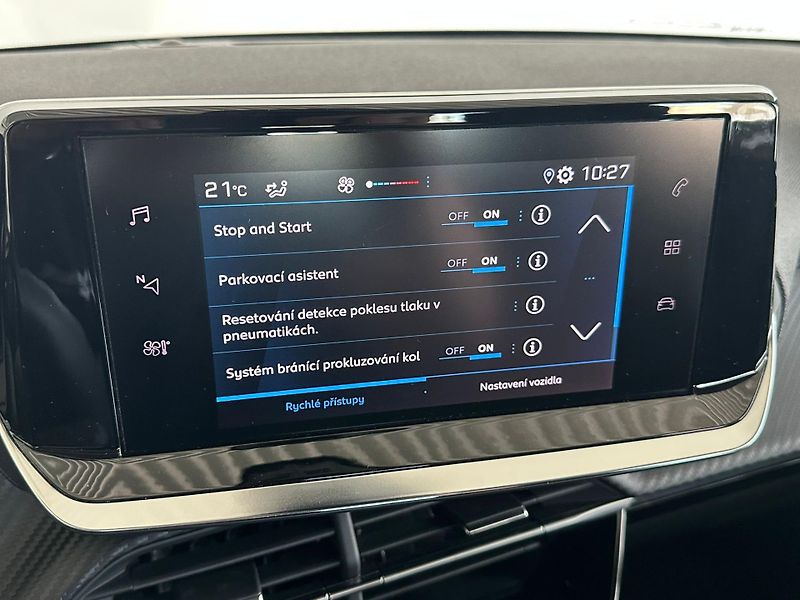 Peugeot 208 1,2 74kW, 1.majitel ČR, LED - fotka 13 z 19