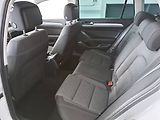 Volkswagen Passat Variant (2023) 2.0 TDI (110kW/150k) DSG, Busi - náhled 8