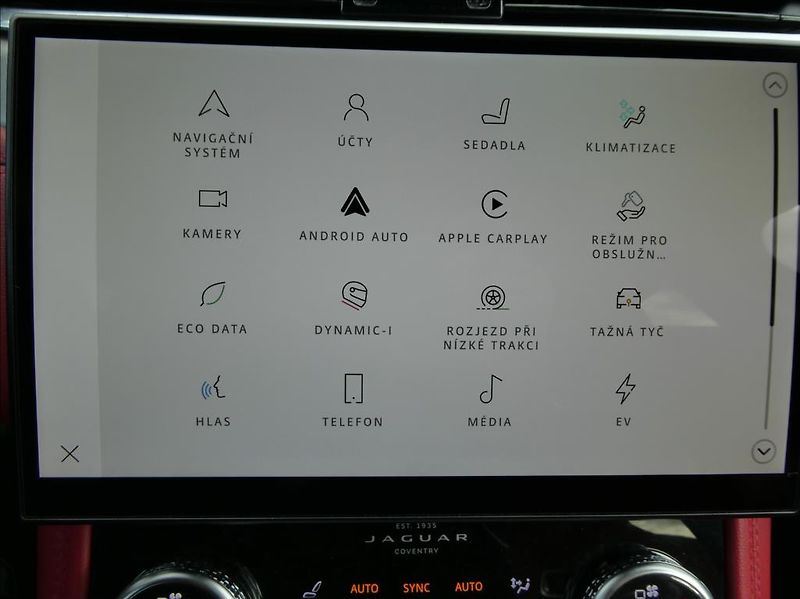 Jaguar F-Pace 2,0 P400e PHEV HSE,1Maj,ČR DPH - fotka 30 z 44