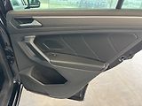 Volkswagen Tiguan (2021) 2,0TSi 4M R-LINE LED NAVI  - náhled 23