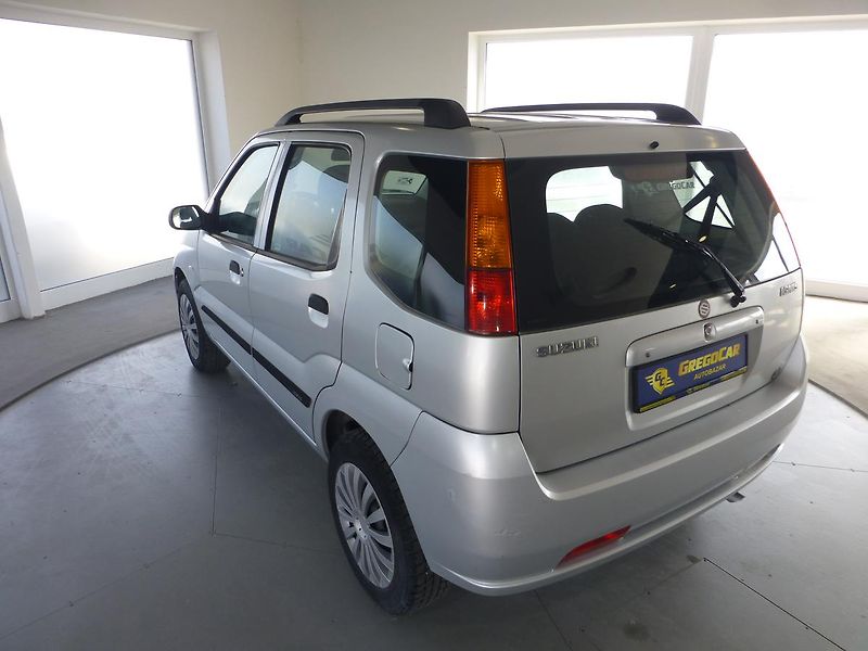 Suzuki Ignis (2004) 1,3I-68KW**KLIMATIZACE**5DVEŘÍ - fotka 7 z 23