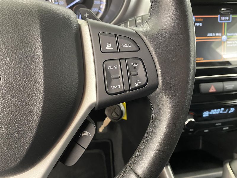 Suzuki Vitara 1,4 BoostJet Allgrip - fotka 15 z 27