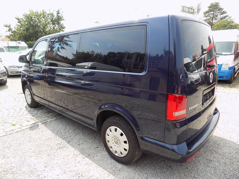 Volkswagen Caravelle 2,0 TDI 103 KW COMFORT NAVI - fotka 13 z 45