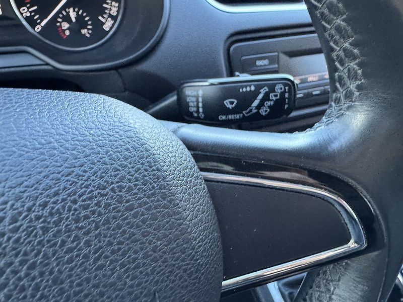 Škoda Octavia (2013) 2.0TDi  Klima Tempomat BT - fotka 8 z 45