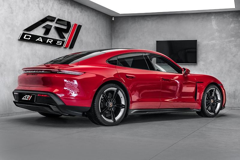 Porsche Taycan Turbo S, Approved Keramiky - fotka 5 z 23