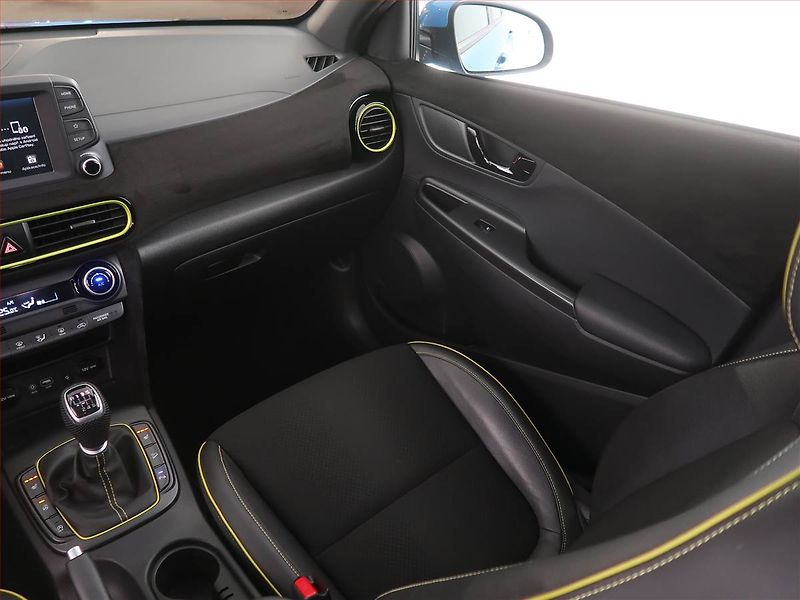 Hyundai Kona (2017) 1.0 T-GDI, Kůže, Tempomat - fotka 8 z 22
