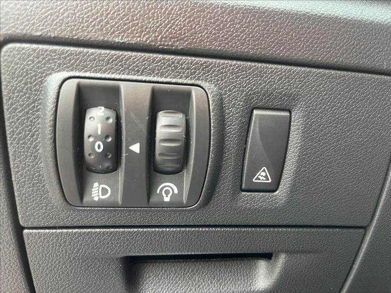 Renault Laguna 1,5 dCi KLIMA ROZVODY 2x KOLA - fotka 25 z 34