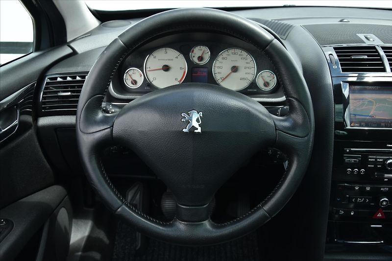 Peugeot 407 2.2 HDI 125kW PANORAMA ČR - fotka 14 z 22