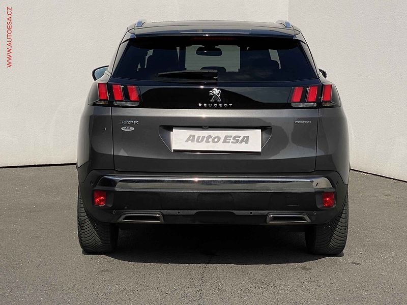 Peugeot 3008 (2018) 1.5 HDi, GT Line, LED, panor - fotka 5 z 18