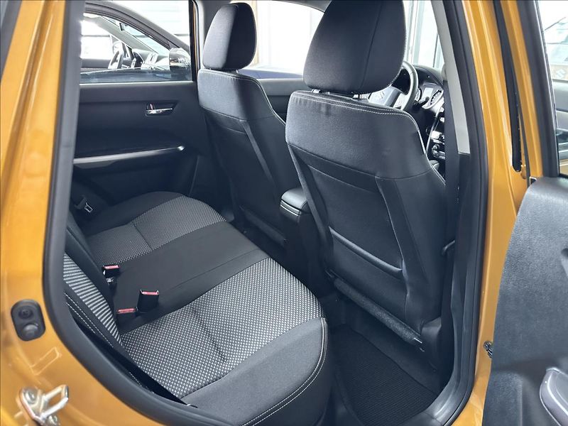 Suzuki Vitara (2026) 1,4 BoosterJet AllGrip 4x4 Aut - fotka 9 z 13