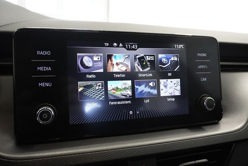 Škoda Kamiq 1.6 TDI AMBITION DSG - fotka 13 z 28