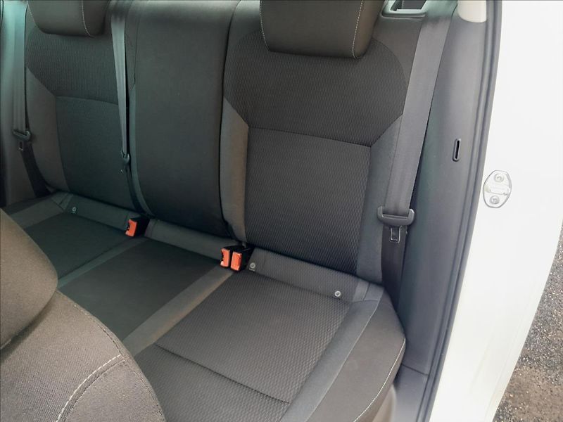 Škoda Rapid 1.2TSI 77kW  NOVÝ MOTOR - fotka 22 z 47