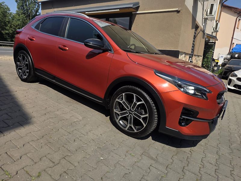 Kia XCeed 1.5-NAVI-KAMERA-V ZÁRUCE - fotka 14 z 24