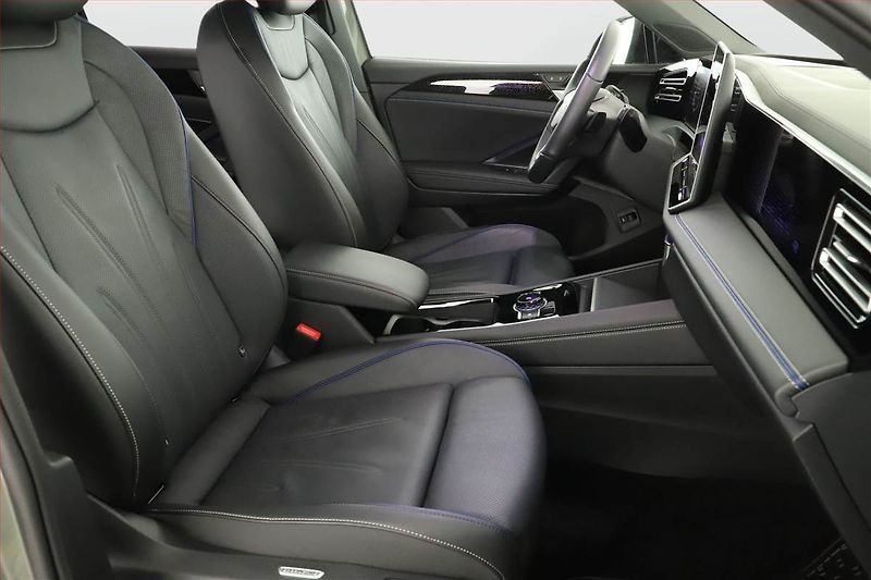 Volkswagen Tiguan (2025) 2.0 TDI, R-Line, kůže - fotka 7 z 22