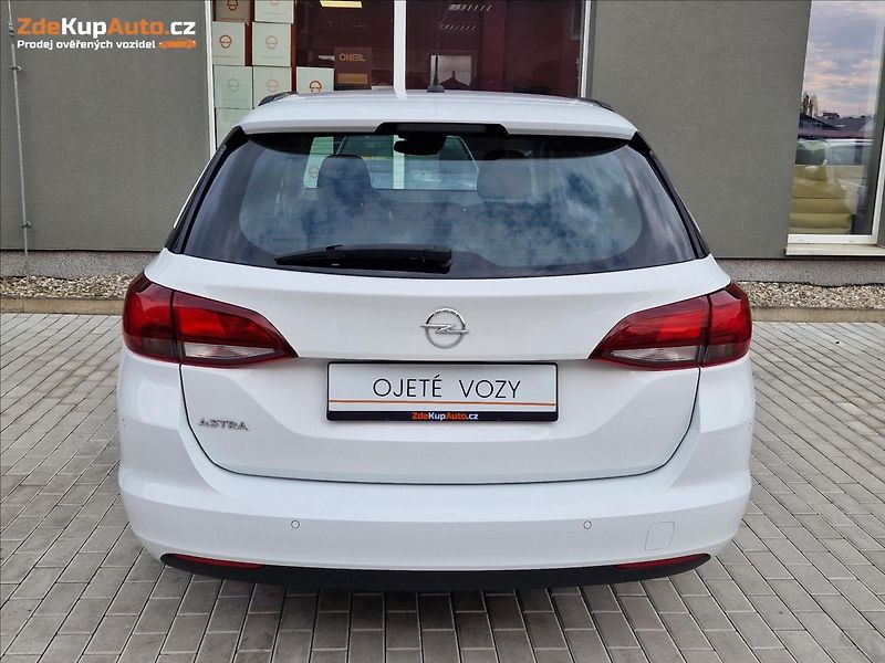 Opel Astra 1.5 CDTi 90kW Edition ST,1Maj - fotka 9 z 49