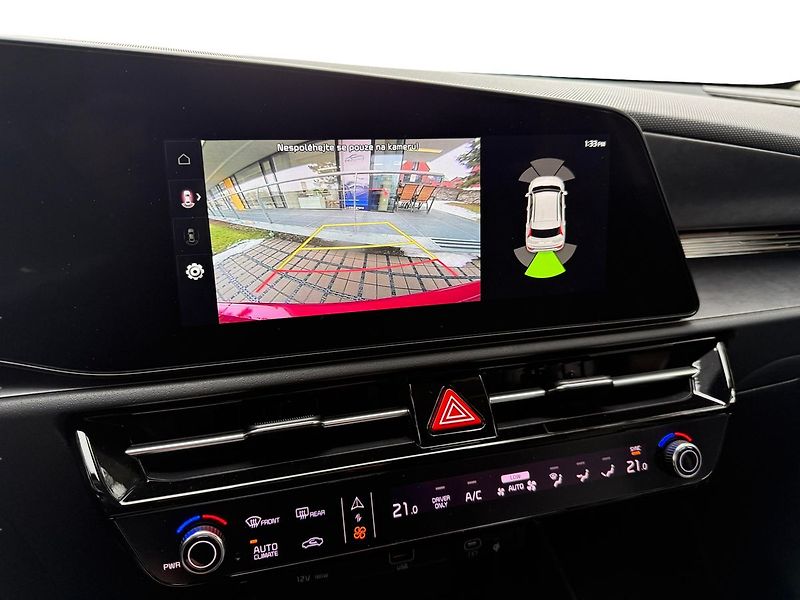 Kia Niro 64 kWh Style - fotka 8 z 12