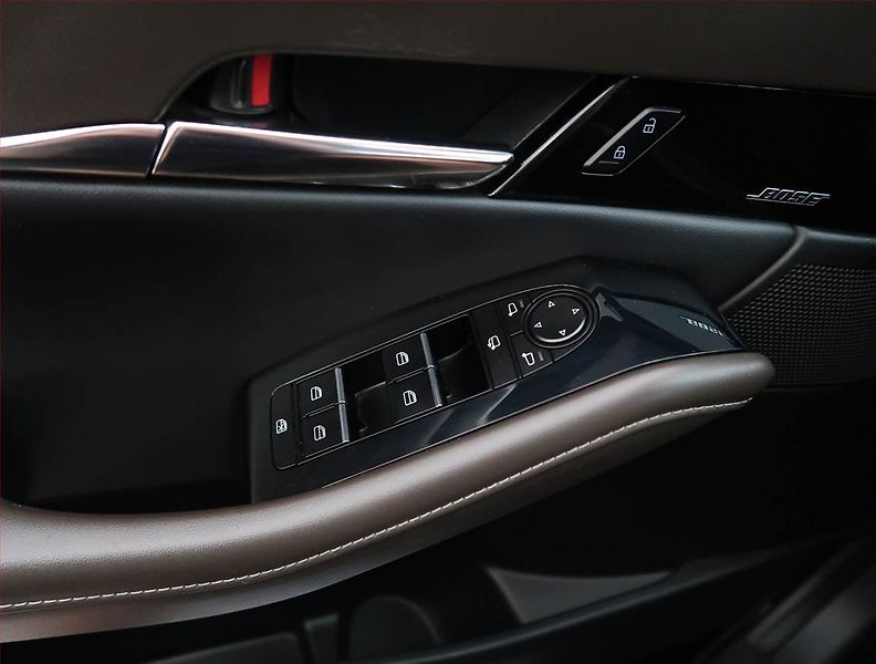 Mazda CX-30 (2021) Skyactiv-X 2.0, digi klima - fotka 24 z 25