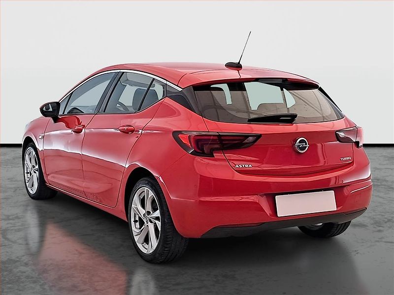 Opel Astra (2017) Innovation 1.4 T, Serv.kniha - fotka 4 z 18