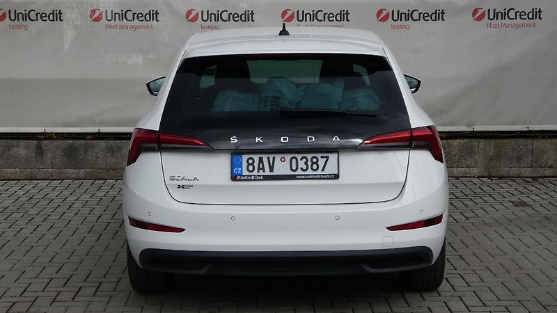 Škoda Scala 1.0 TSI Style - fotka 4 z 23