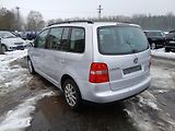 Volkswagen Touran 1.6 FSI, ALU - náhled 11