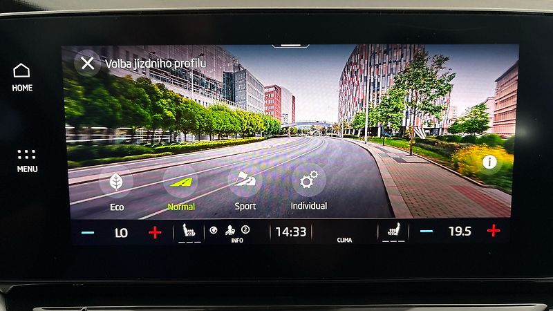 Škoda Octavia 1.5 TSI Style Combi - fotka 25 z 25