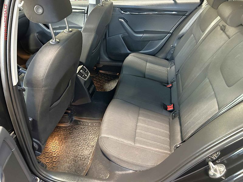 Škoda Octavia (2018) 1.6 TDi, ČR, Style - fotka 10 z 15