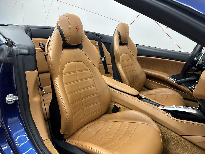 Ferrari California (2015) T*TOP KOMBINACE*DPH - fotka 12 z 19