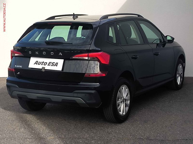 Škoda Kamiq (2025) 1.0TSi, LED, AC, temp - fotka 4 z 22