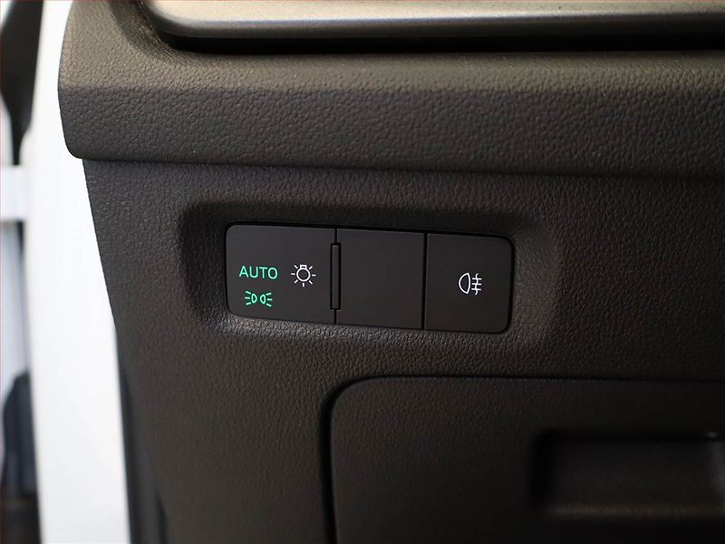 Škoda Octavia (2020) Ambition 2.0 TDI, Tempomat - fotka 15 z 16
