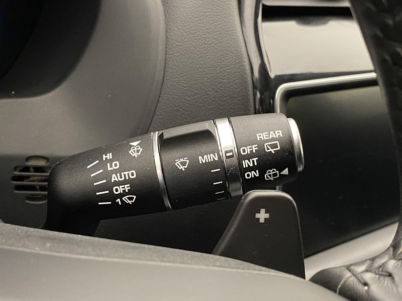 Jaguar F-Pace 25t AWD AUT  - fotka 22 z 38
